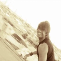 Pedro-Enrique-España-Vuela-Vuela-Vuela-Cantante