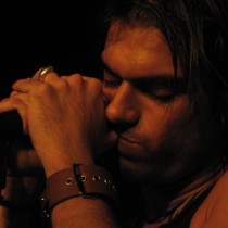 pedro-enrique-cantante-españa-vuela-alejandro-abad-festival-viña-del-mar