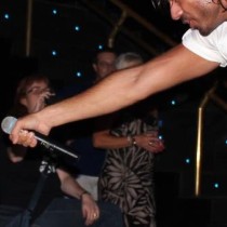 pedro-enrique-cantante-españa-vuela-alejandro-abad-festival-viña-del-mar