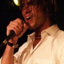 pedro-enrique-cantante-españa-vuela-alejandro-abad-festival-viña-del-mar